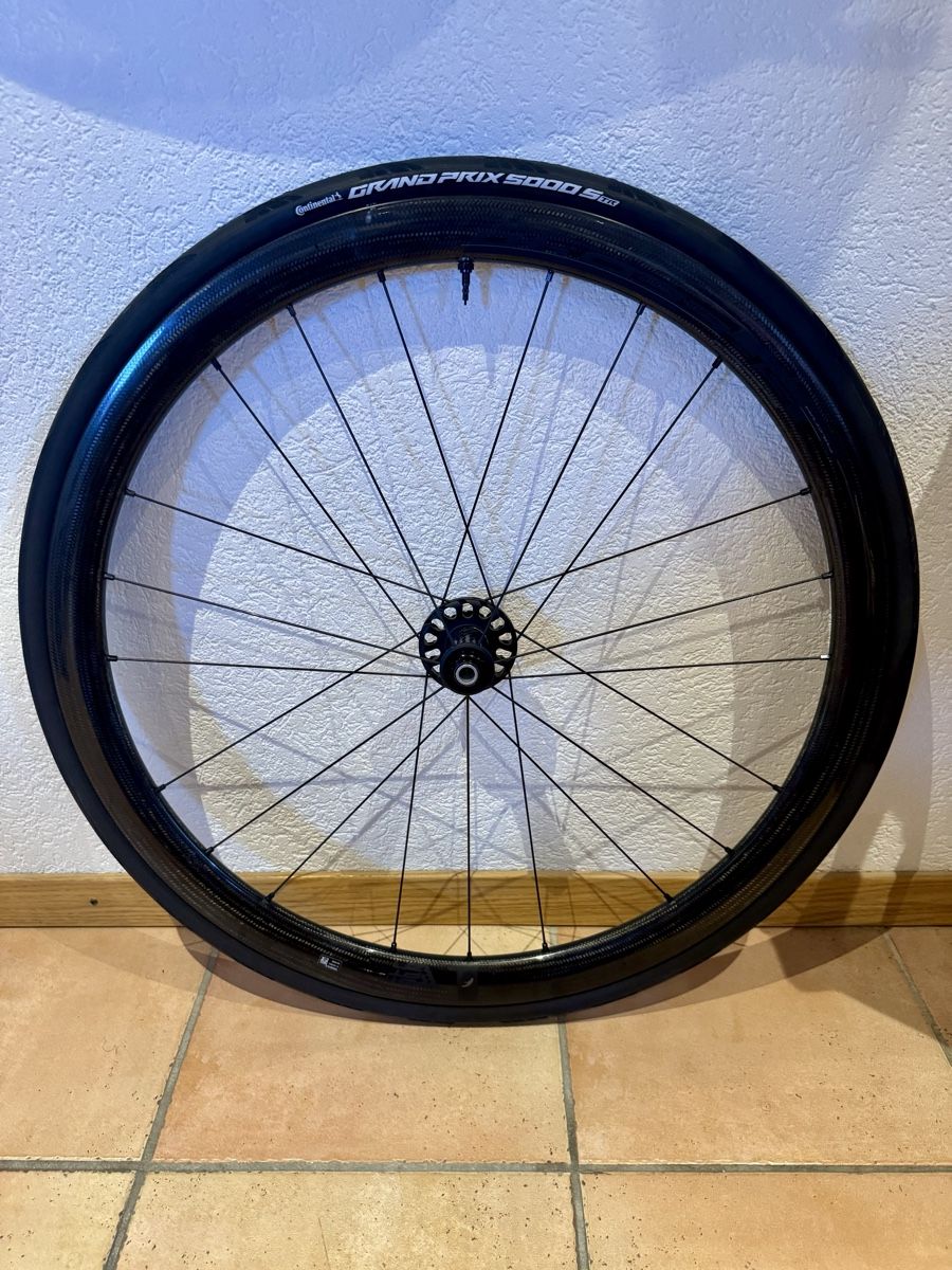 Fulcrum Pneumatici & Ruote complete: Fulcrum Speed 40 DB Carbon Wheelset – Usato da Leysin venduto da ron_m8cc