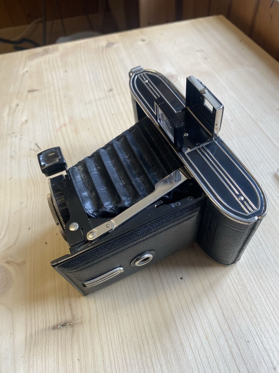 Agfa Fotocamera: Agfa mit Faltenbalg antike Kamera – Usato da Aathal-Seegräben venduto da wagenburg01 4