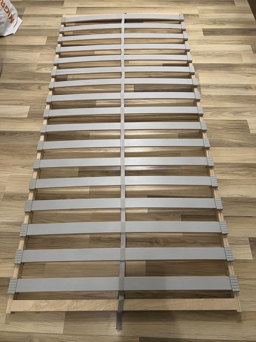 Lattenroste: Lattenrost 90x200 von Ikea – Gebraucht aus Neerach von Mordilo0