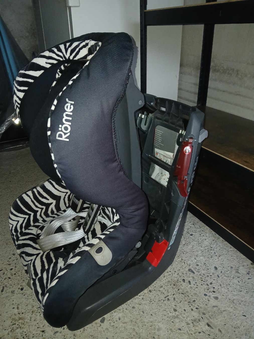 Britax Römer Seggiolini per auto: Robuster, langlebiger und sicherer Kindersitz in sehr gutem – Usato da Tägerig venduto da Gaet83 3