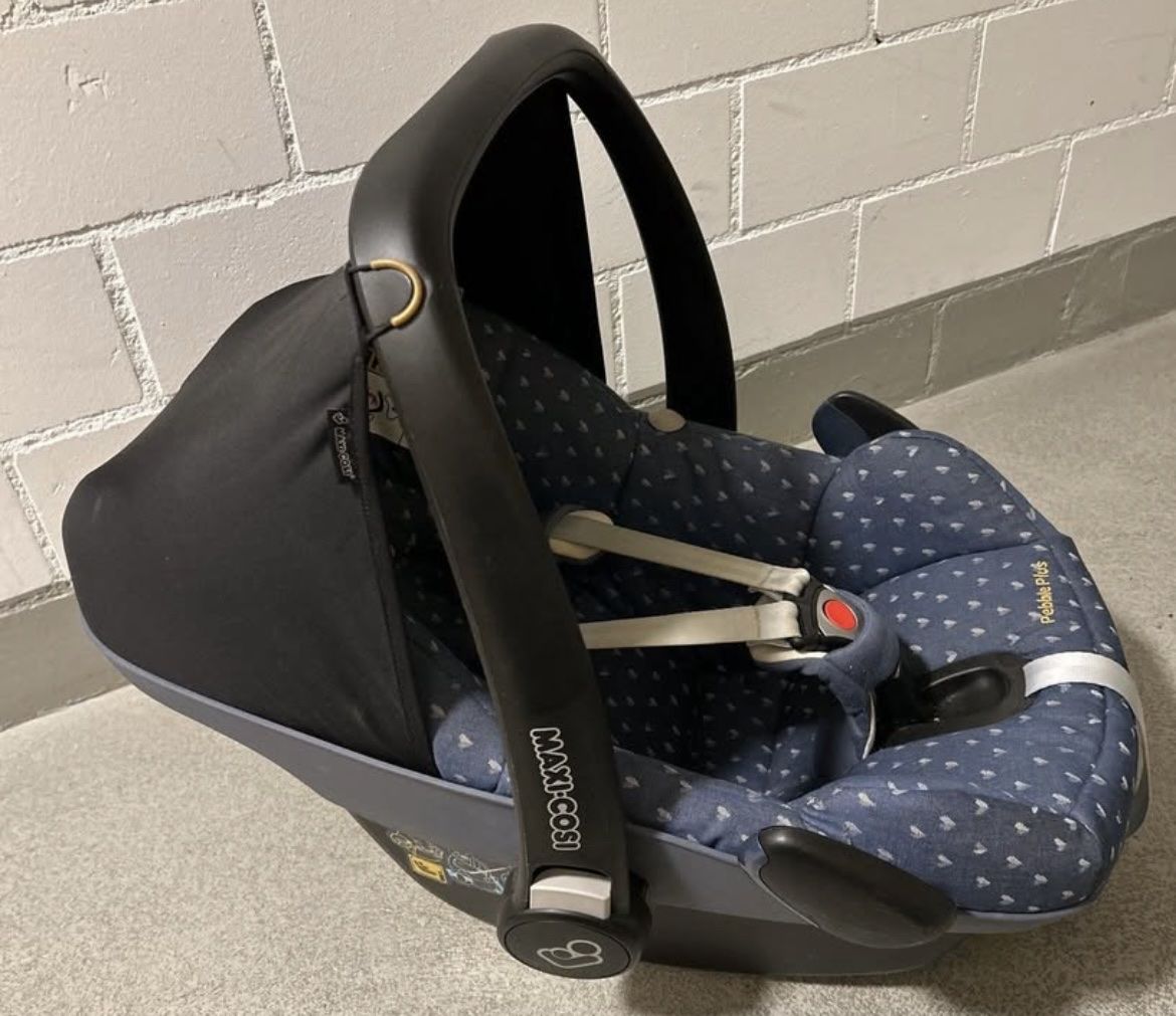 Maxi-Cosi Seggiolini per auto: Maxi-Cosi Pebble Plus – Usato da Wettswil venduto da del_lqg8 2