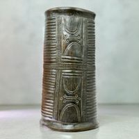 Bracelet ancien Manchette en bronze Edo, Bénin, Nigéria