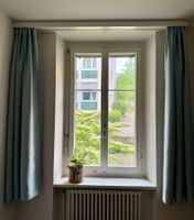 Gut erhaltene Vorhänge, hellblau, verdunkelnd, Top Zustand!
