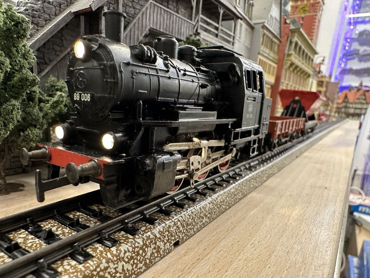 Märklin Modellini di ferrovie: Märklin 3000 DB BR 89 Güterzug – Usato da Lupsingen venduto da New-Haven