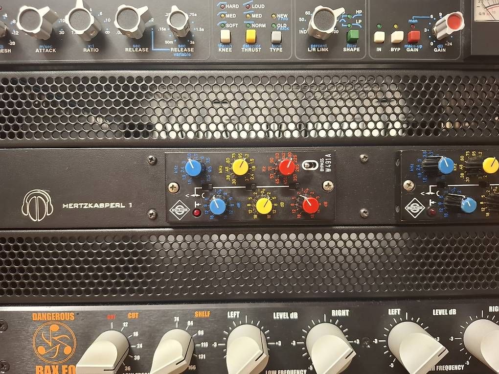 Equalizzatori: Neumann w491A fully racked – Usato da Port venduto da Sinusgenerator 4
