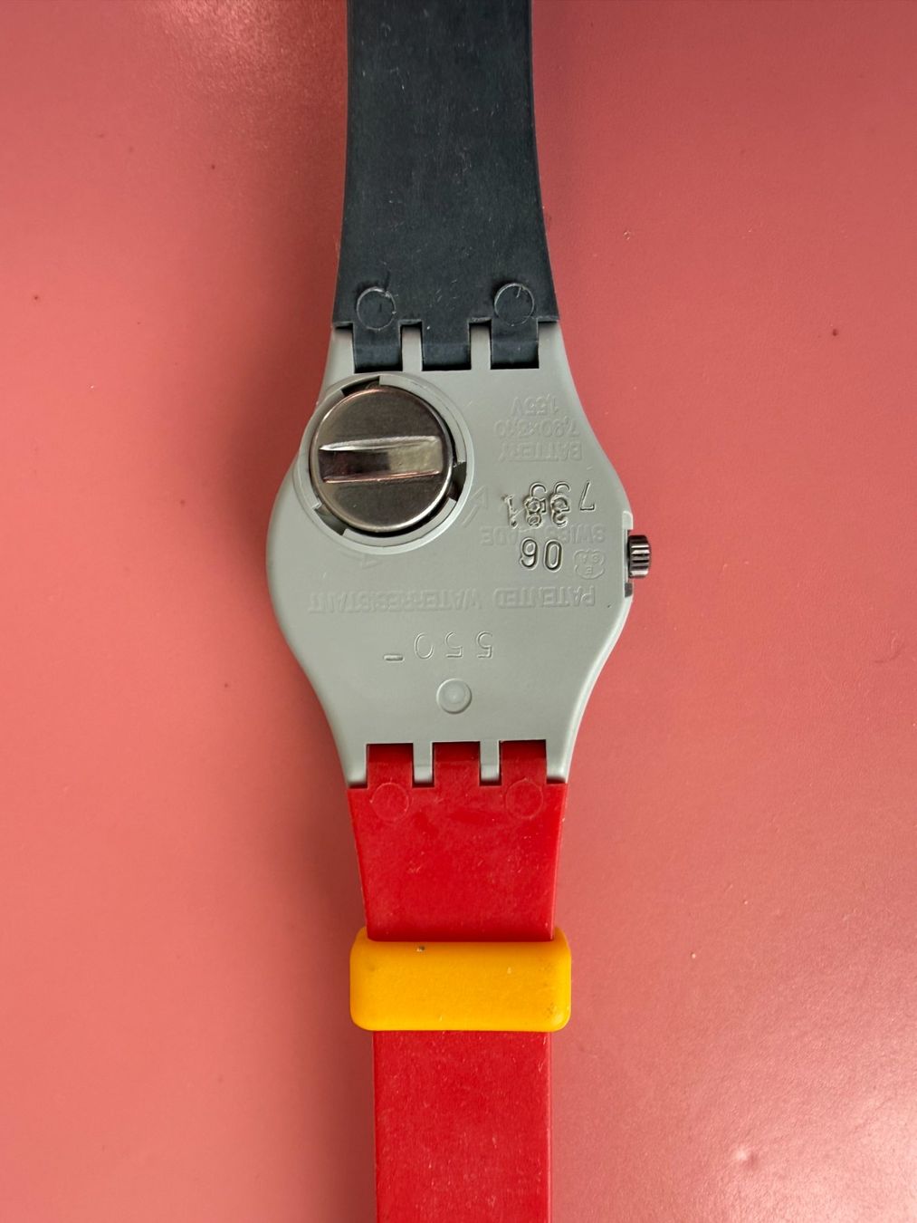 Swatch Uhren: SWATCH  DAMENUHR  NEU  UNGETRAGEN – Neu (gemäss Beschreibung) aus Subingen von ArtBead 1