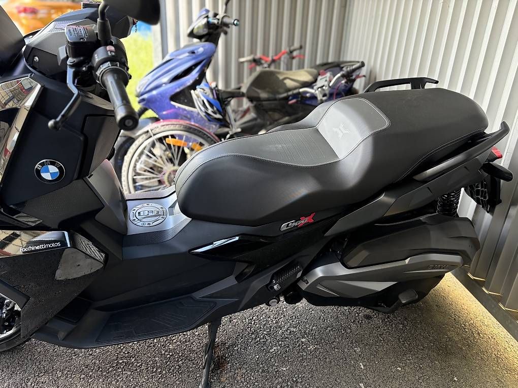BMW Scooter: BMW C 400 X  2021  9300 km – Usato da Cortaillod venduto da semirmujic 4