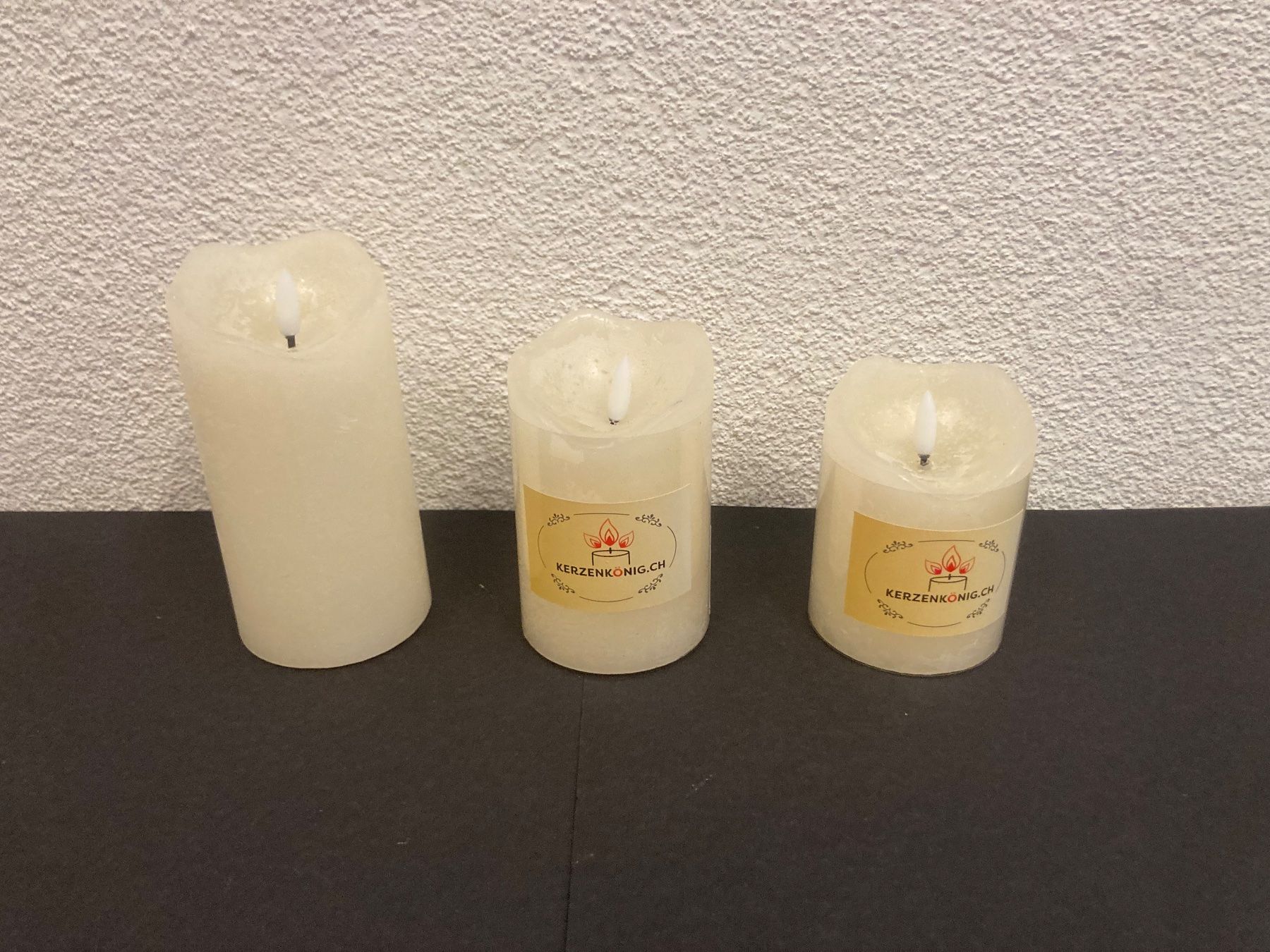 Candele: LED Echtwachs-Kerzen-Set, 3 Stück, mit  Timerfunktion, creme – Nuovo e nell'imballaggio originale da Neuenhof venduto da jorogo