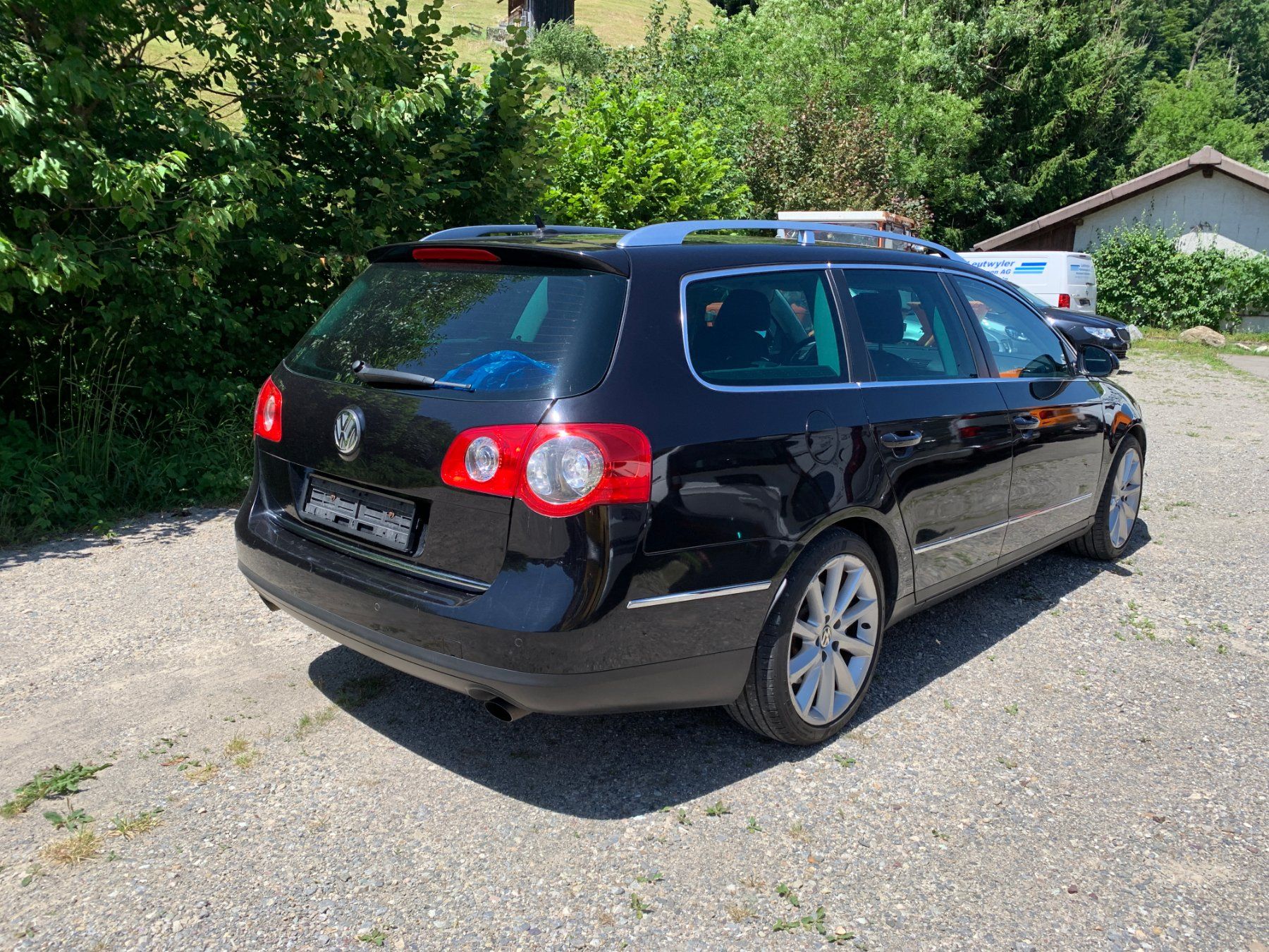 VW Automobili: VW Passat 3.2 Benzin 4-Motion DSG B04 – Usato da Fischenthal venduto da inf_k2jf 2