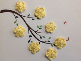 7 Stück Blumen gehäkelt mit Perlen (uncinetto, chrochet) 909