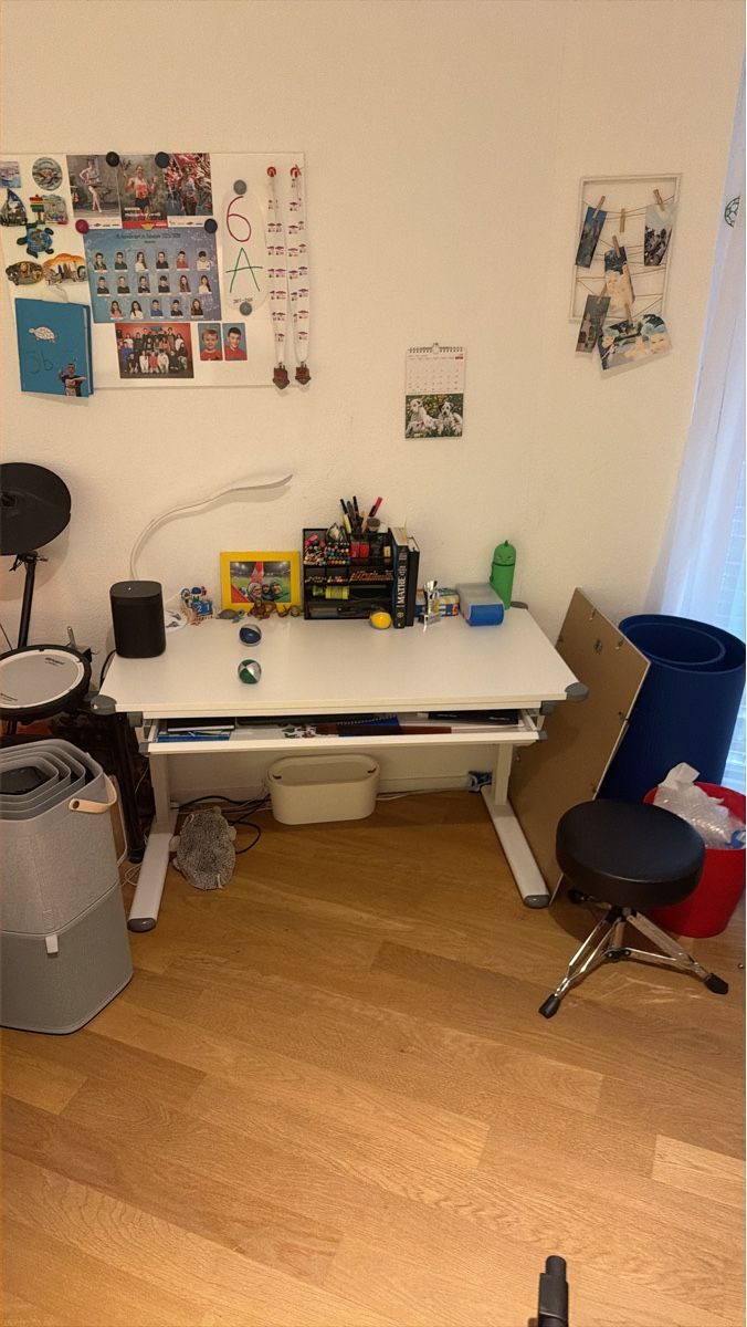Bureaux: Schreibtisch weiss – Neuf (Voir description) à Niederrohrdorf par rap_w8nw
