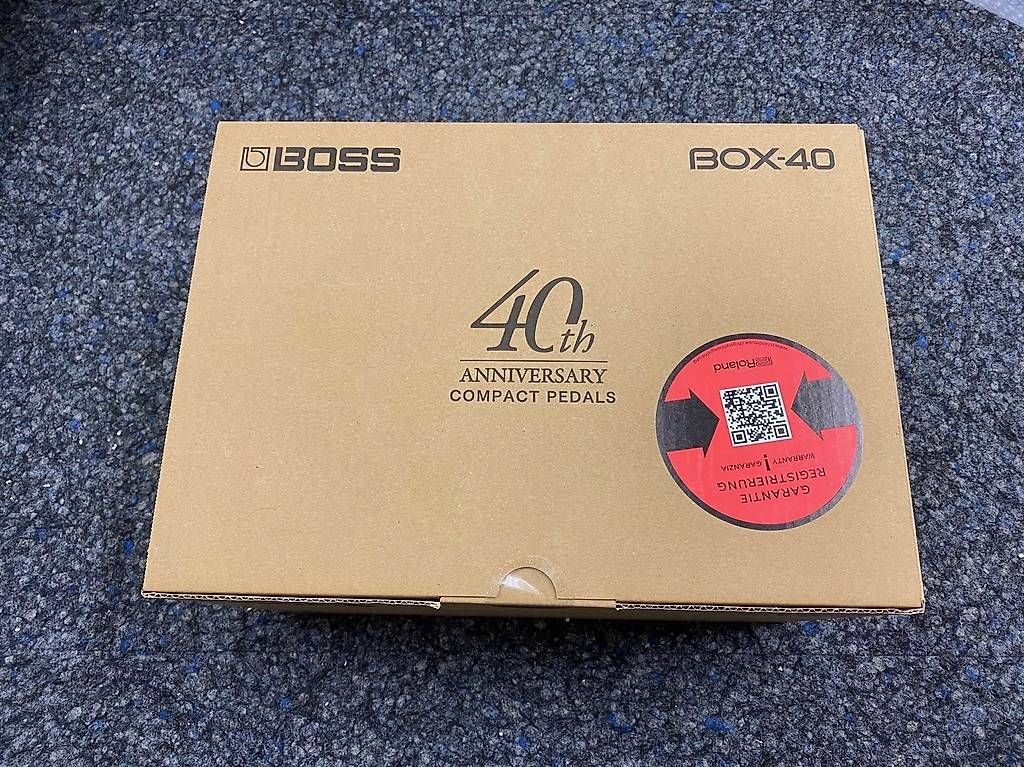 Boss Strumenti musicali: Pédales effets BOSS Box 40 Anniversary – Usato da Lausanne venduto da JTRMcom 1