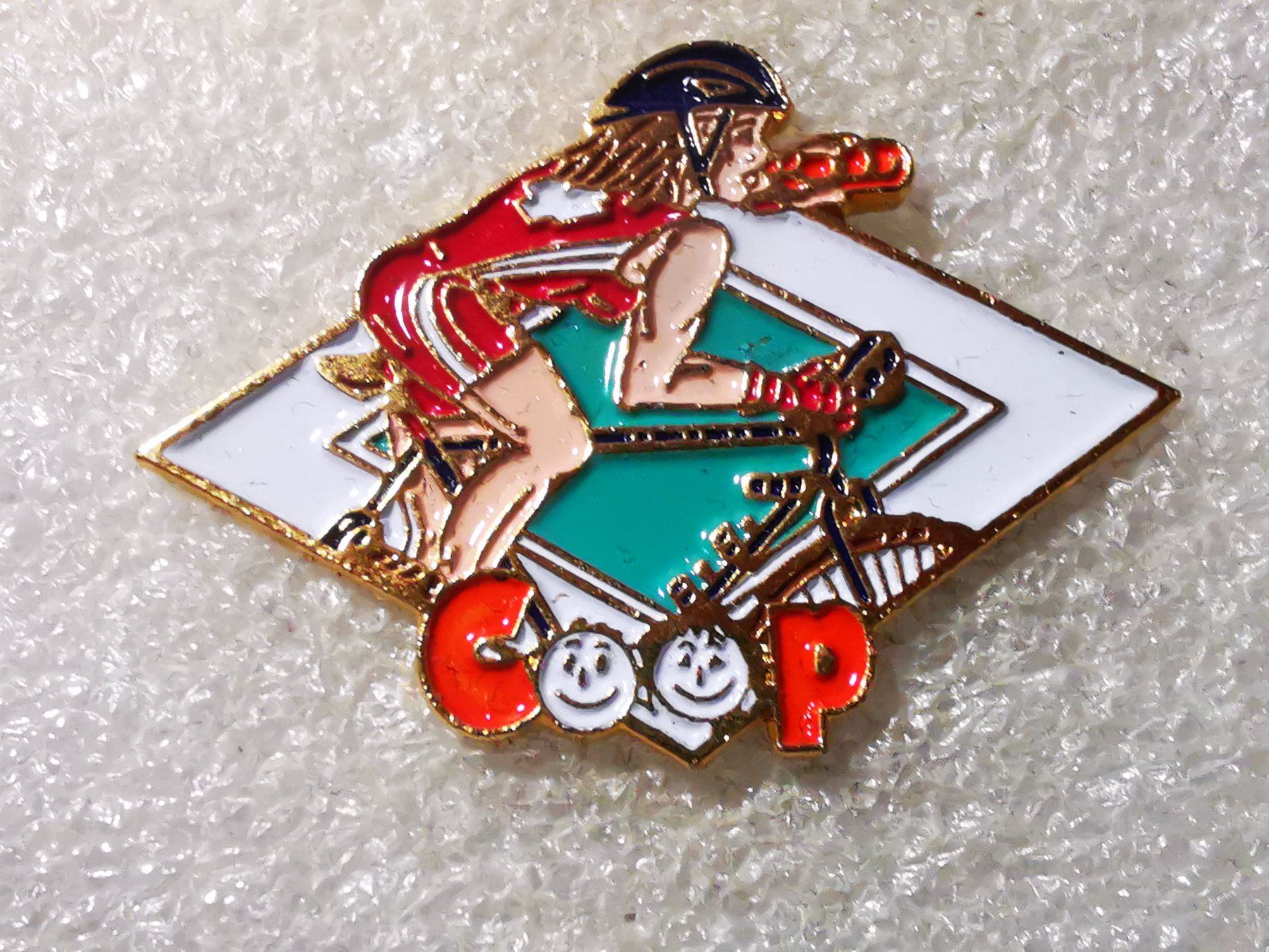 Placchette & Badge: Ansteckpin 88: Coop – Usato da Oppligen venduto da Pin-Fall-Shop