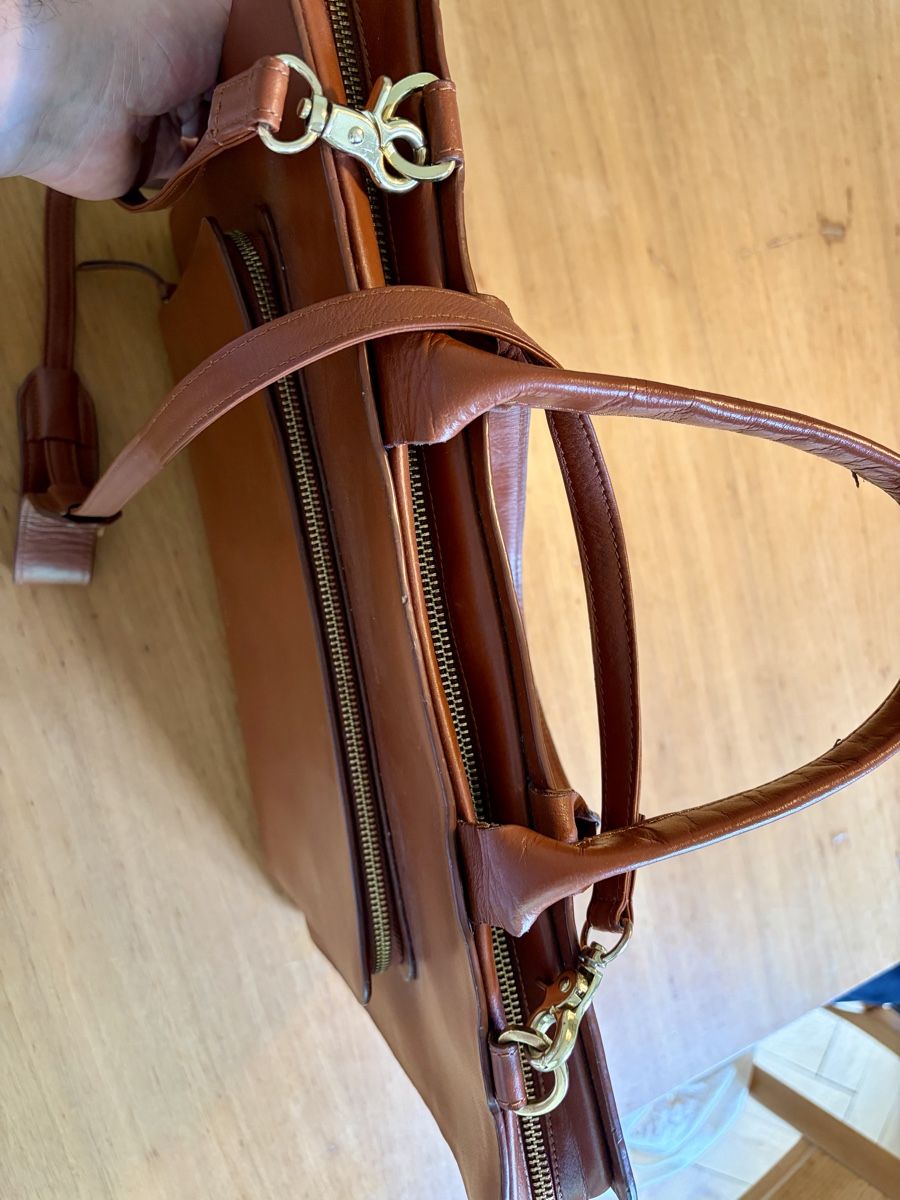 Koffer & Taschen: Aktentasche Royal Republiq – Gebraucht aus Basel von Konix 4