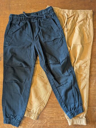 H&M Jogger Hosen beige & blau Grösse 110 2er Pack. Wie NEU! 