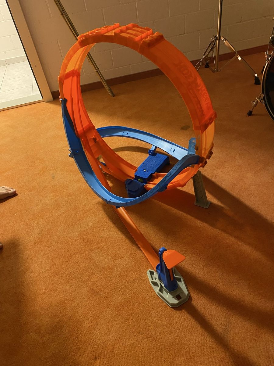 Hot Wheels Rennbahnen: Hot Wheels Bahn mit Looping  – Neu (gemäss Beschreibung) aus Roggwil TG von Strick-Fee 1