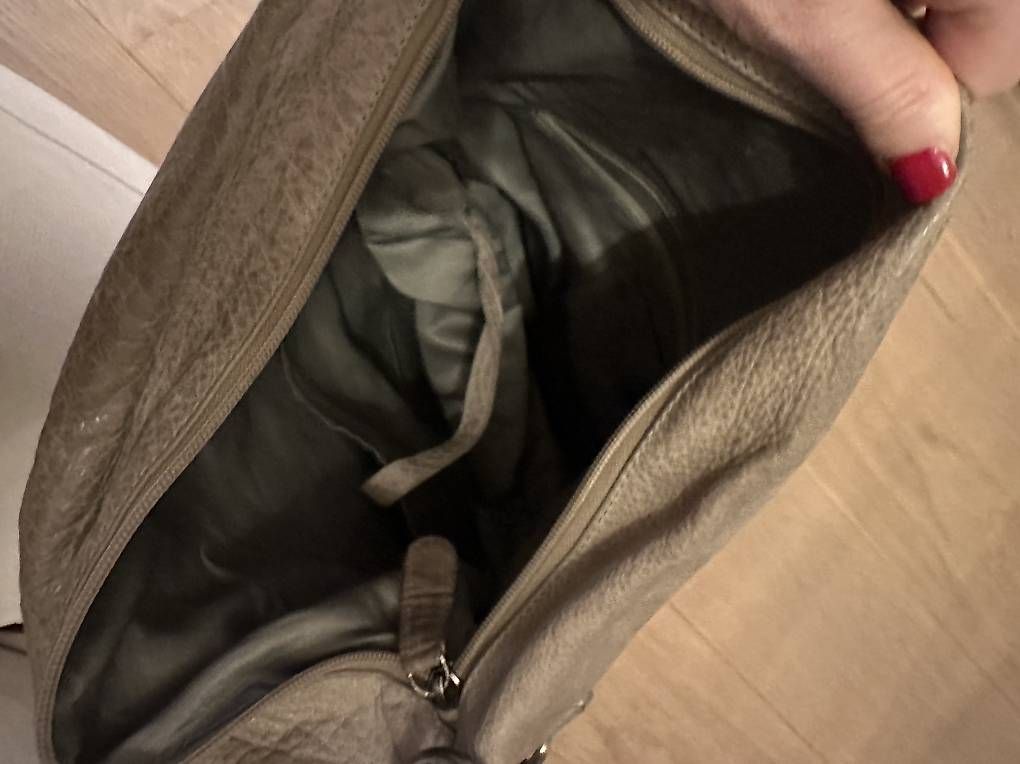 Taschen für Damen: Ledertasche Beige – Gebraucht aus Emmenbrücke von Ane06 2