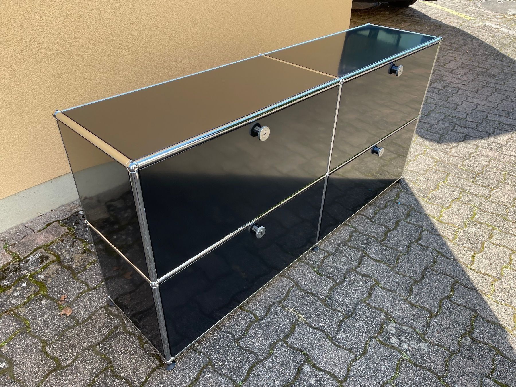 USM Cassettiere: USM Sideboard Schwarz 2x2 – Usato da Dietikon venduto da Kumar_Occasionen 1