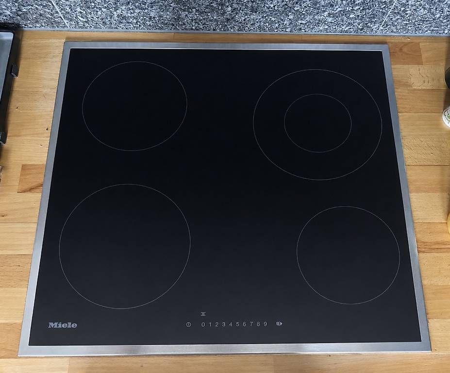 Herde: Miele Kochfeld   – Gebraucht aus Uhwiesen von iammusician
