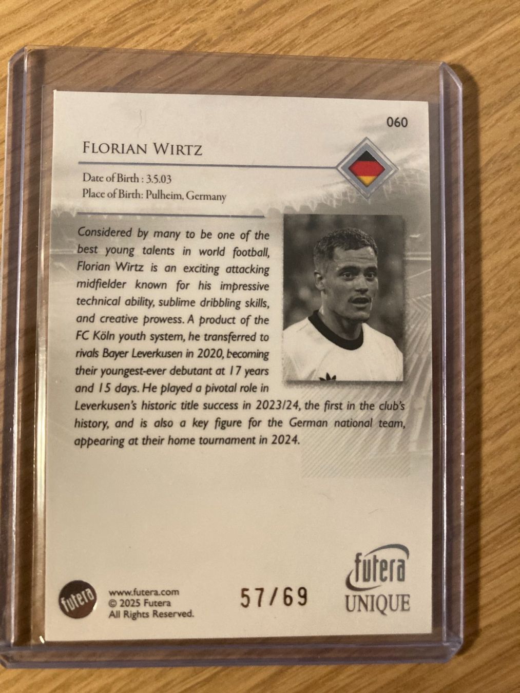 Carte collezionabili: Futera Unique 2025 - Florian Wirtz /69 – Usato da La Tour-de-Peilz venduto da Tyalos_Cards 1