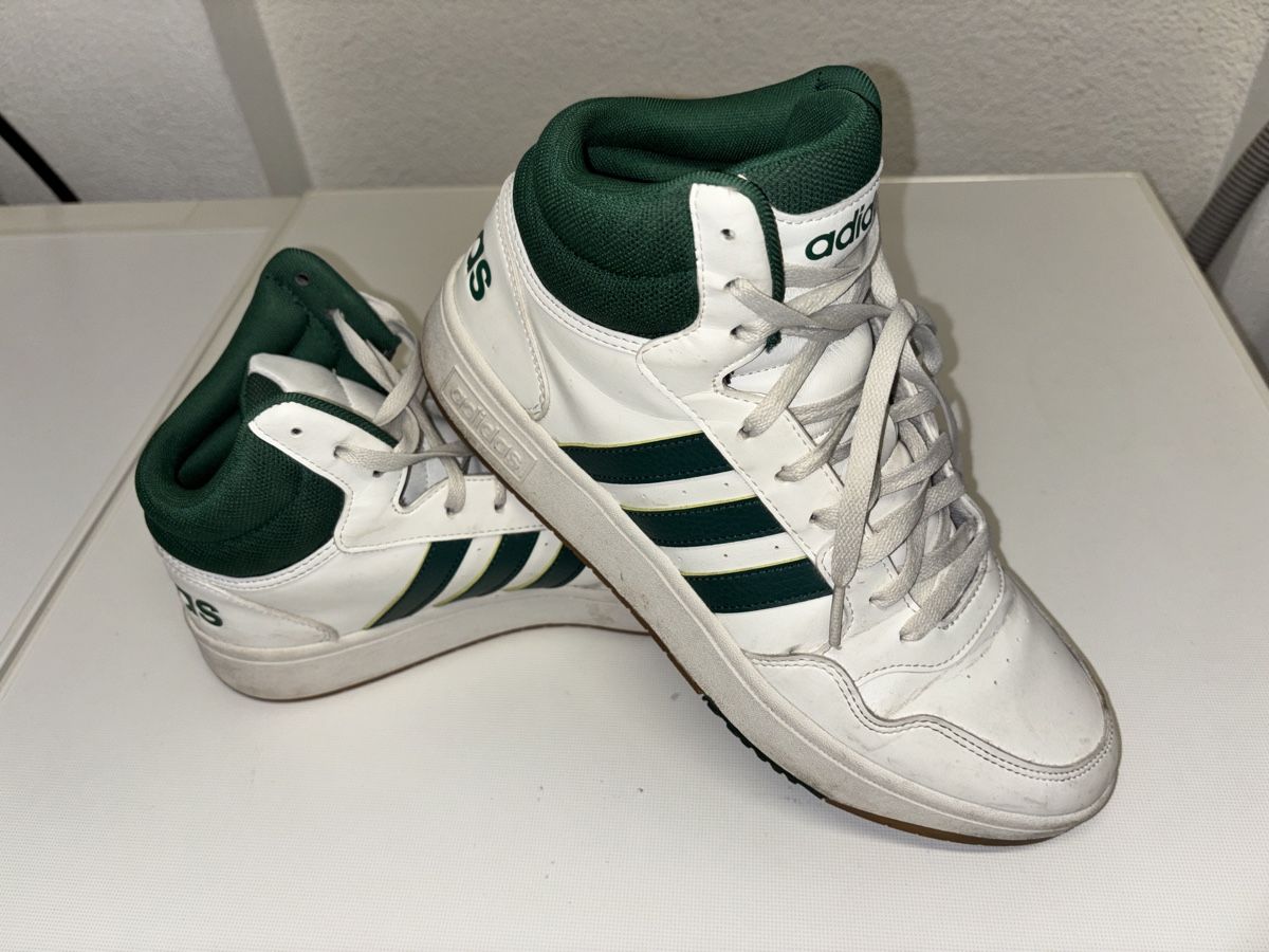 Adidas Scarpe da uomo: Adidas Hoops 3.0 mid - Taille 44 – Usato da La Russille venduto da Festler 2