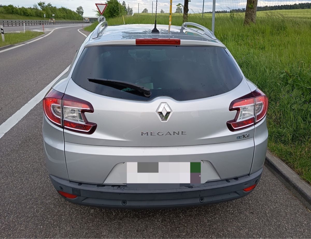 Renault Automobili: Renault Megane frisch ab MFK – Usato da Rorschach venduto da rebi1234 3