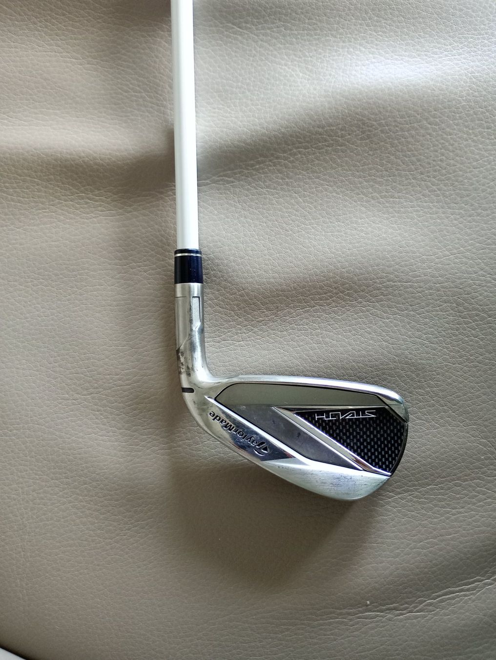 Taylor Made Mazze & Set: Taylor Made Stealth Eisen - 4 Lady RH – Nuovo (secondo la descrizione) da Frauenfeld venduto da SteffiZ66 1
