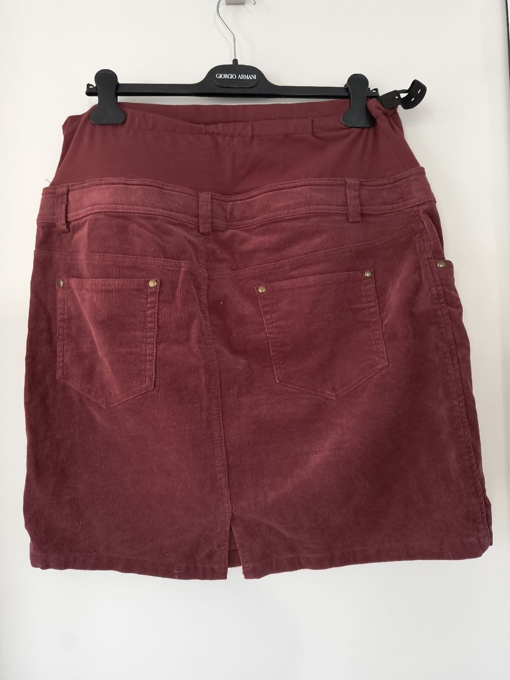 Gonne: Umstandsrock Cord Gr. 46 bpc rot – Usato da Oberweningen venduto da Bumblebee2 1
