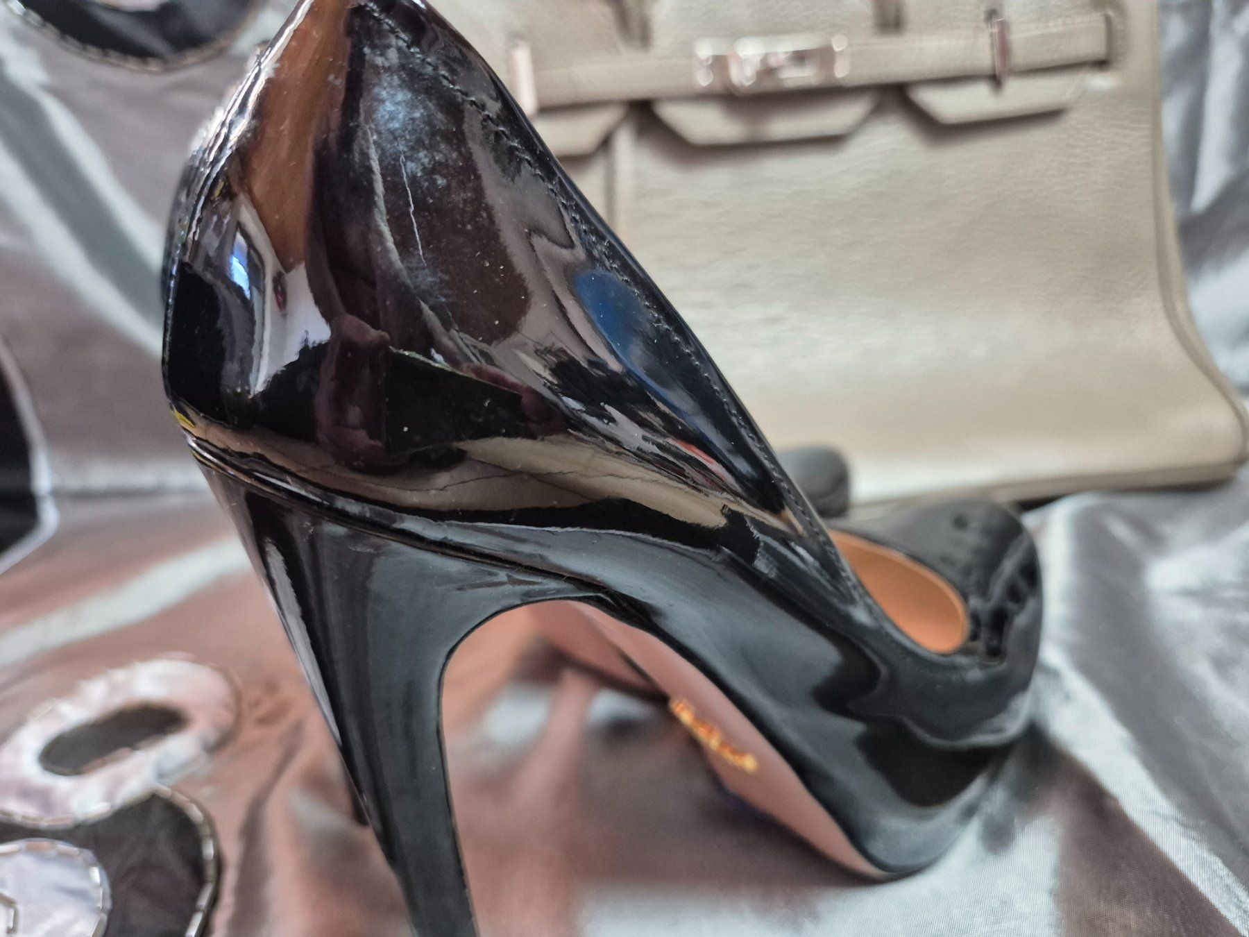 Prada Scarpe da donna: PRADA escarpins en cuir Prada - taille: EU 36 – Usato da Essertes venduto da onezoneplay 6