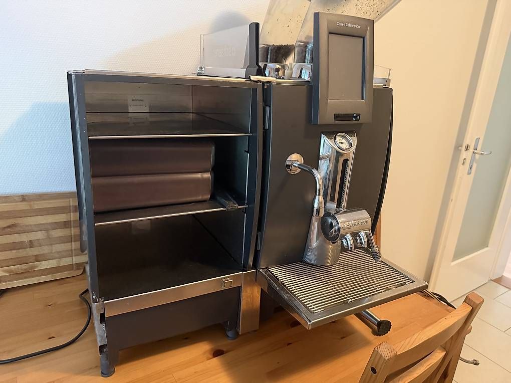 Machines à café & Machines à expresso: Machine à Café Pro Schaerer  – D'occasion à Yverdon-les-Bains par suadc 4