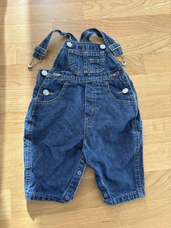 Süsse Latzhose Gr. 68