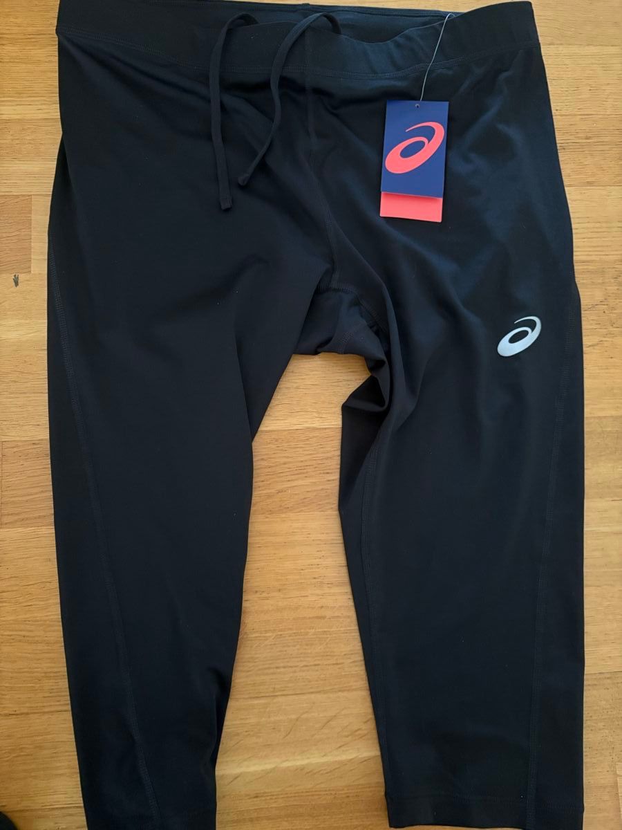 Asics Hosen: ASICS running thights NEU – Neu und originalverpackt aus Herzogenbuchsee von warrior77
