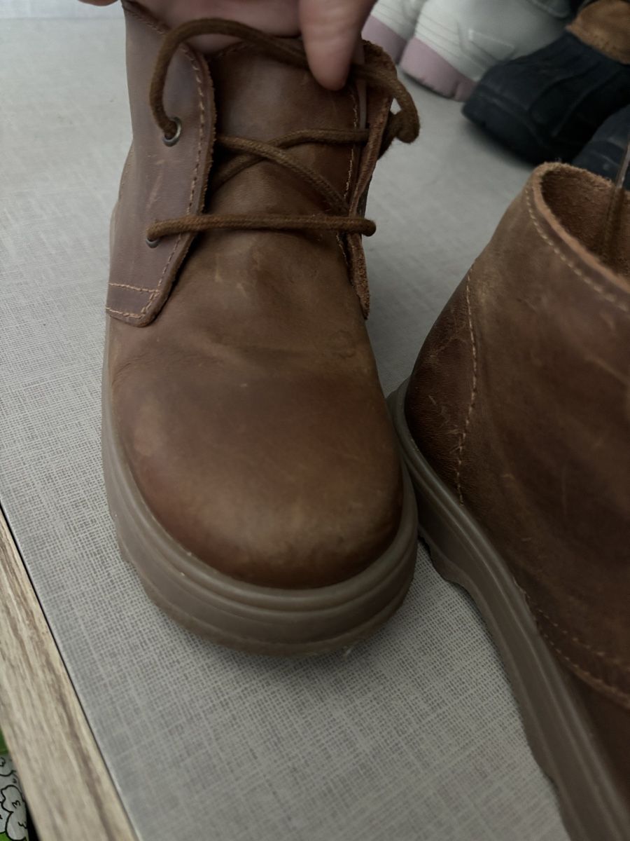 Scarpe per ragazzi: Kinderschuhe – Usato da volketswil venduto da Sisi521 2