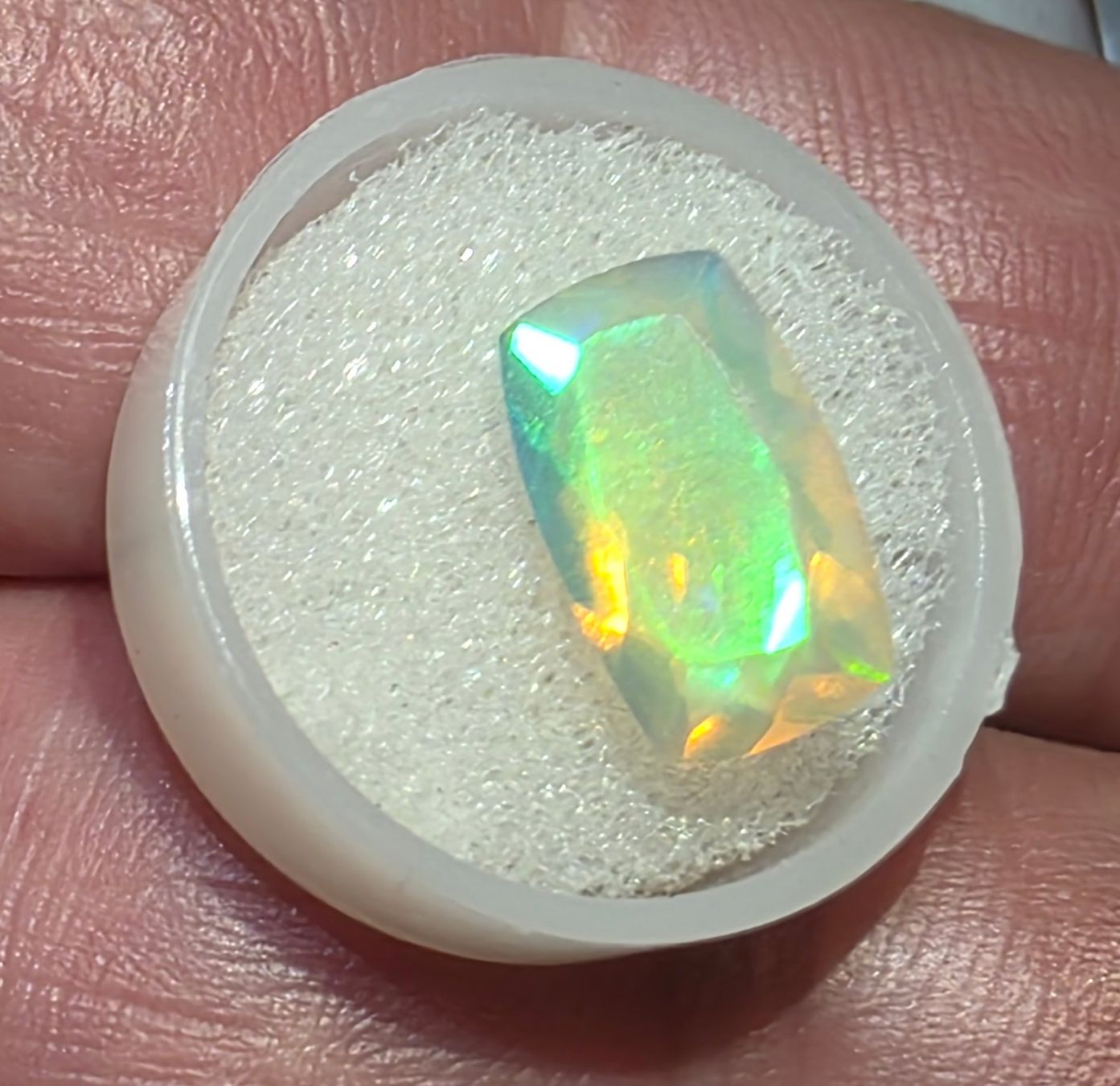 Pietre preziose: 1.6ct Opale Naturel facettée – Usato da Carouge GE venduto da Crystal_Energy