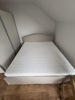 Bettgestell mit Matratze, top Zustand, Sommeraktion!