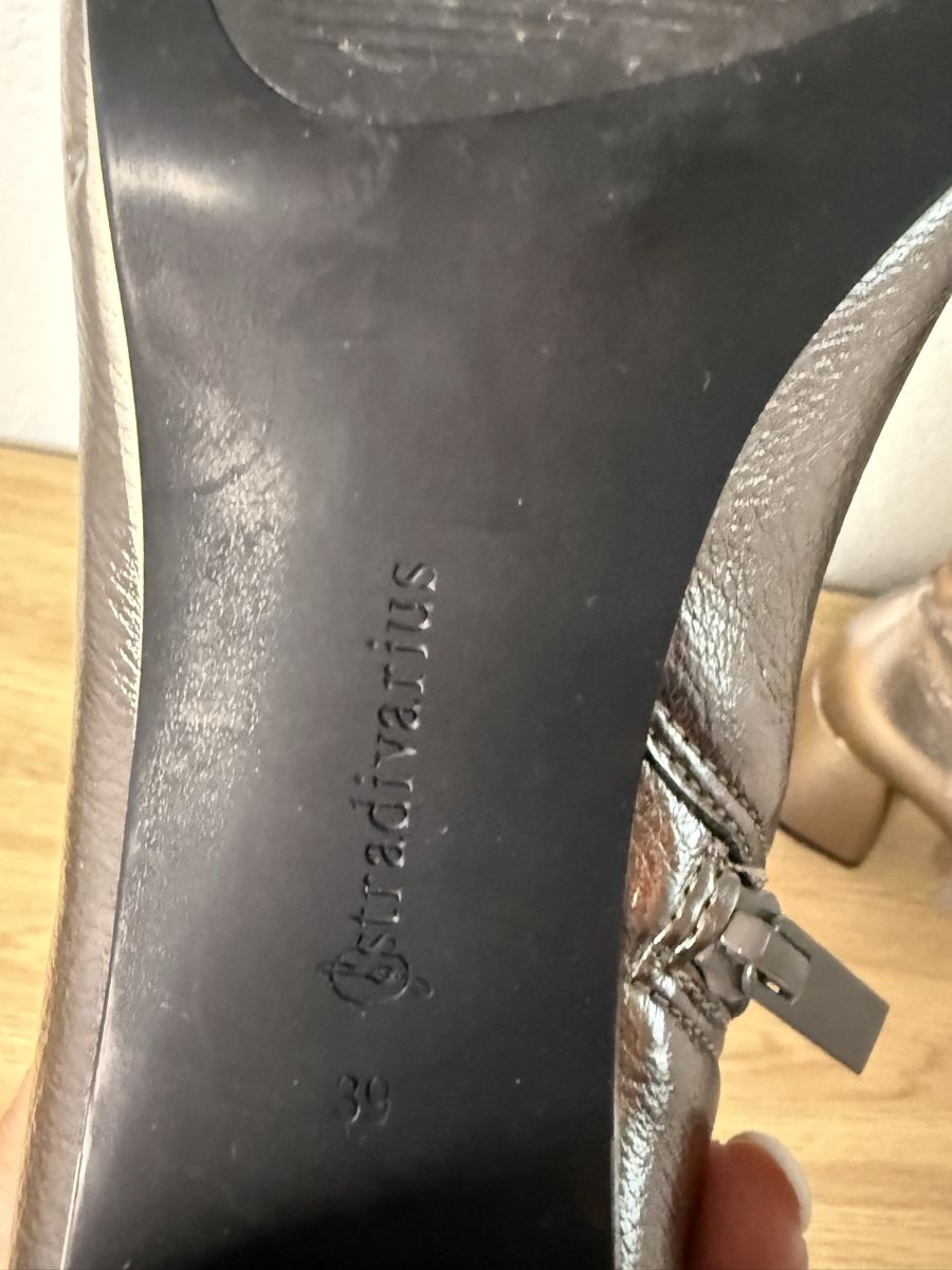 Stradivarius Damenschuhe: Stradivarius Stiefeletten Metallic Gr. 39 – Gebraucht aus Kreuzlingen von ann_dtk7 7