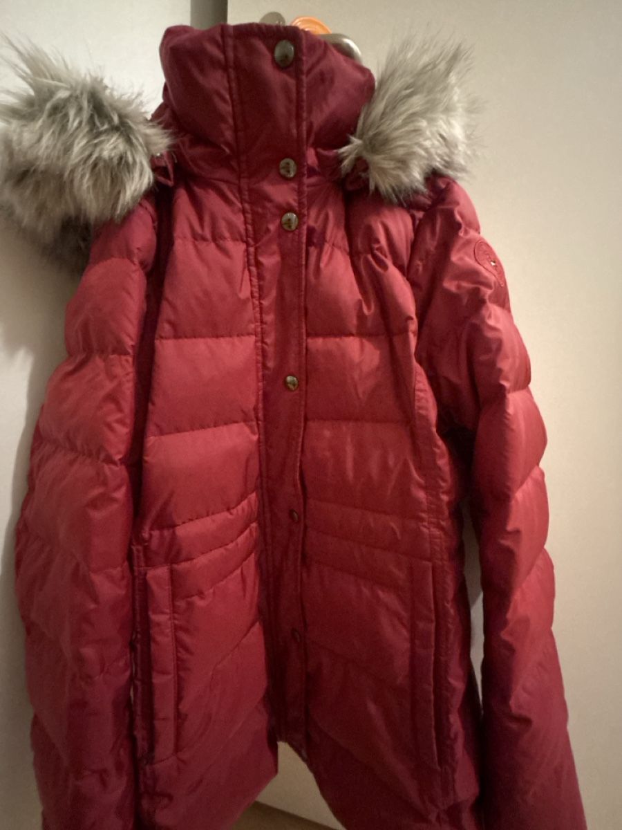 Tommy Hilfiger Giacche: Rote Tommy Hilfiger Jacke – Usato da Buchs ZH venduto da els_mgj9