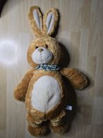 Grosser Plüschtier Hase