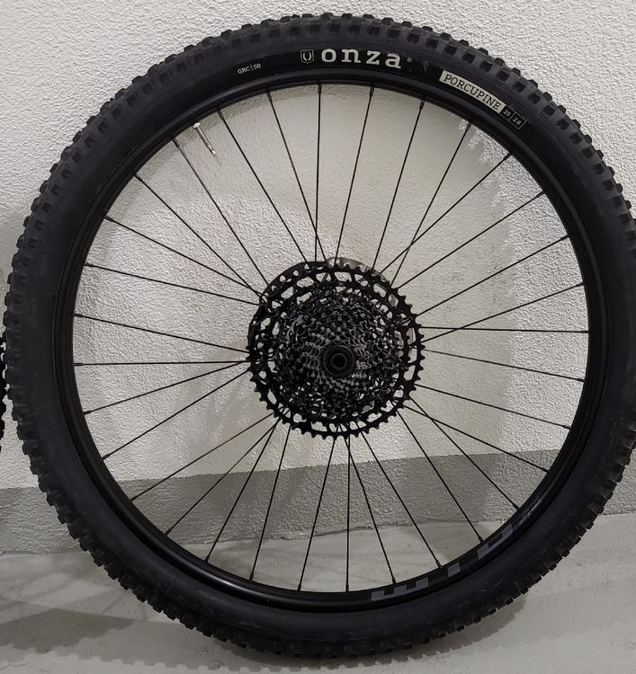 Laufradsatz 29 /700 WTB STX i25 5