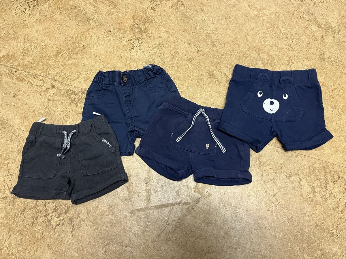 Lotti & Set di vestiti: Sommerkleiderset Junge Grösse 68 – Usato da Uster venduto da remsi_benemsi 3