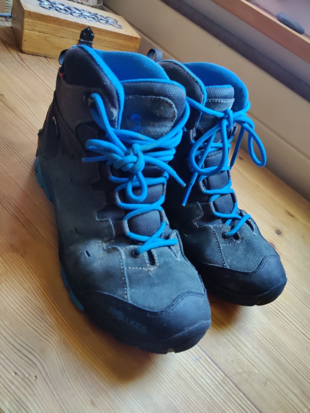 Scarpe da uomo: Gr 39 trollkids wanderschuhe – Usato da Degersheim venduto da HariOm