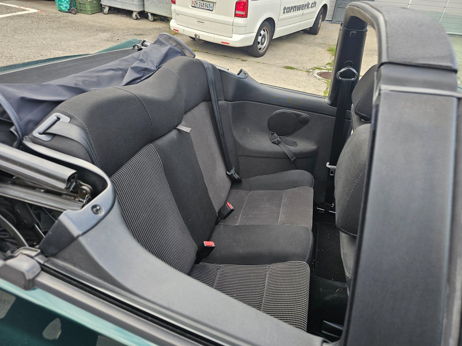 VW Automobili: VW Golf Cabrio 2.0 – Usato da Glattfelden venduto da per_n6r5 3