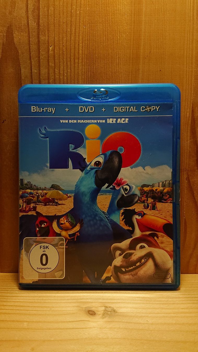 Tutti i DVDs: RIO auf Blu-Ray – Usato da Wilderswil venduto da Exebub