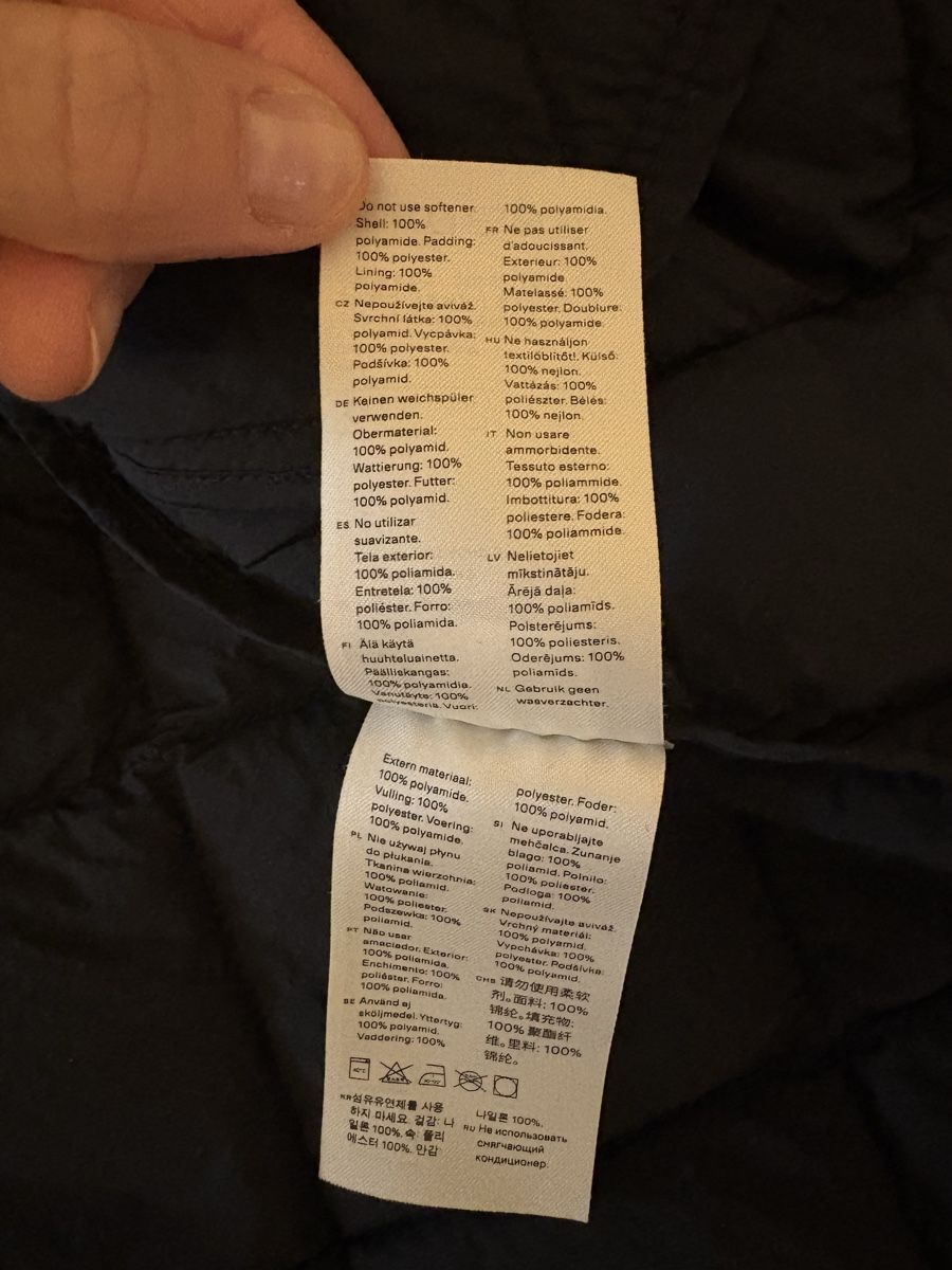 Arket Jacken: Steppjacke dunkelblau Arket – Gebraucht aus Zürich von dor_lbq5 3