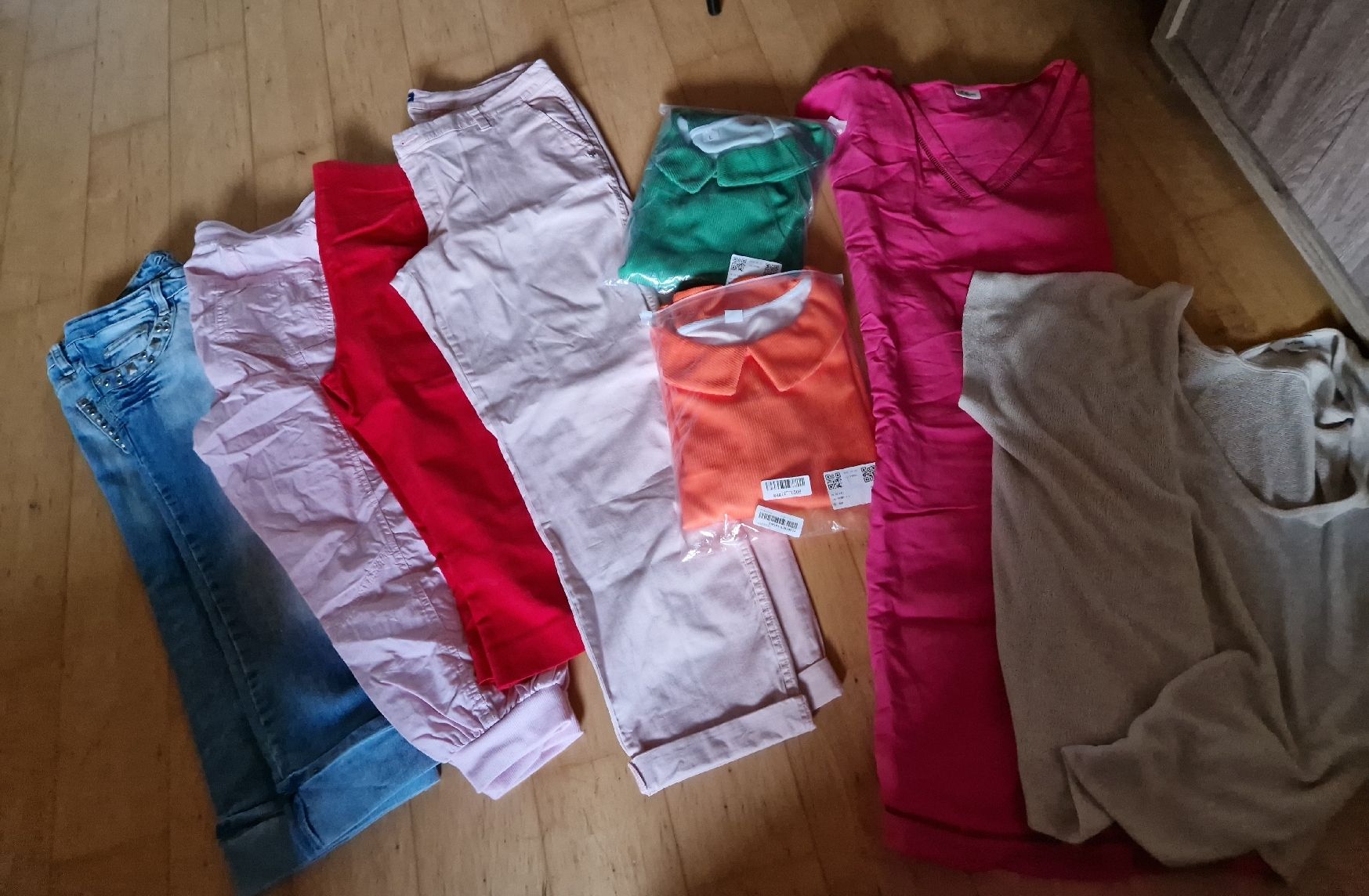 Lotti di vestiti: Kleiderpaket Damen Gr L – Usato da Wattwil venduto da Girl2000