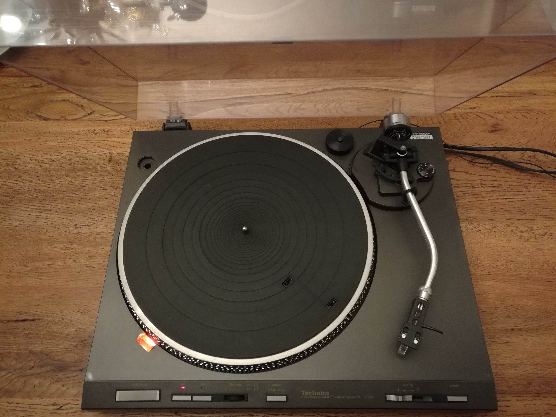Technics Giradischi: Technics Plattenspieler Turntable SL-D303 – Usato da Winterthur venduto da Andi1933 2