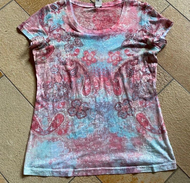 T-Shirts: Leichtes Sommer-T-shirt – Gebraucht aus Ittigen von franzis6