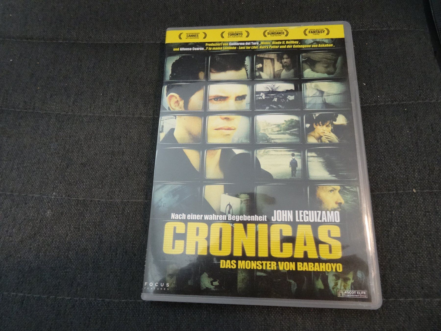 Tutti i DVDs: Cronicas - Das Monster von Babahoyo DVD – Usato da Olten venduto da Disc-Verkauf