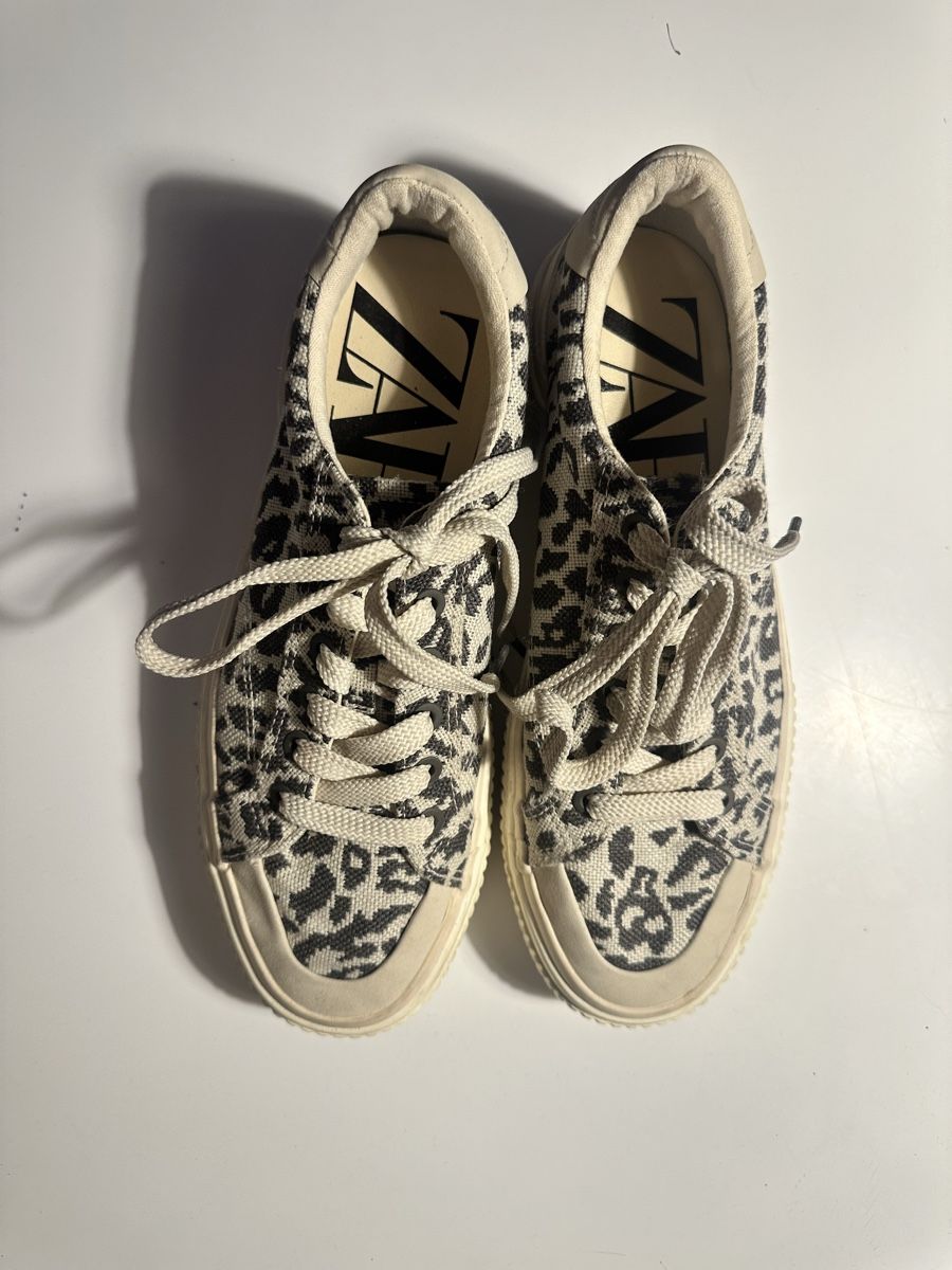 Zara Scarpe da uomo: Leo Sneaker von Zara, Grösse 39 – Usato da Zürich venduto da bella027
