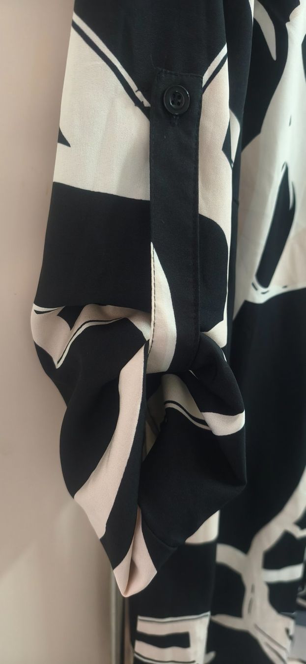 Vestiti: ROBE NOIRE ET BLANCHE – Usato da Mervelier venduto da ZORHA 1
